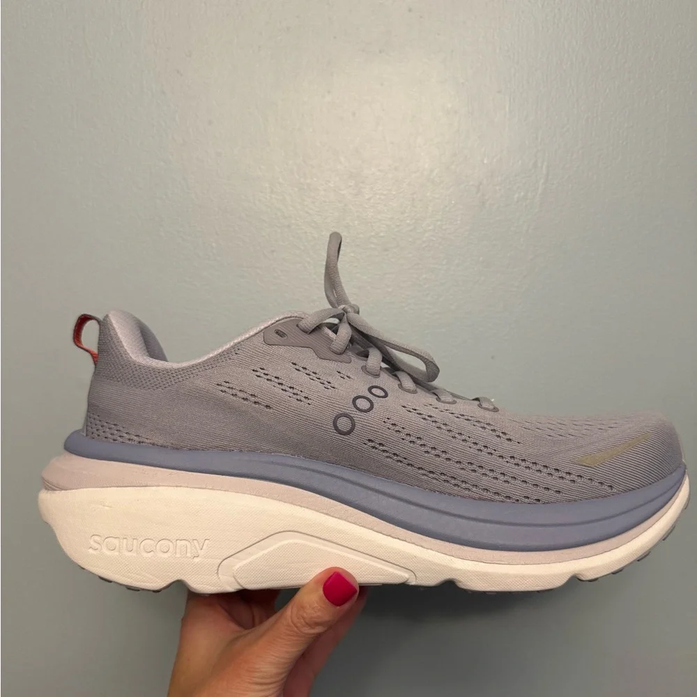 Women’s Saucony Hurricane 25 - Picture 4 of 14